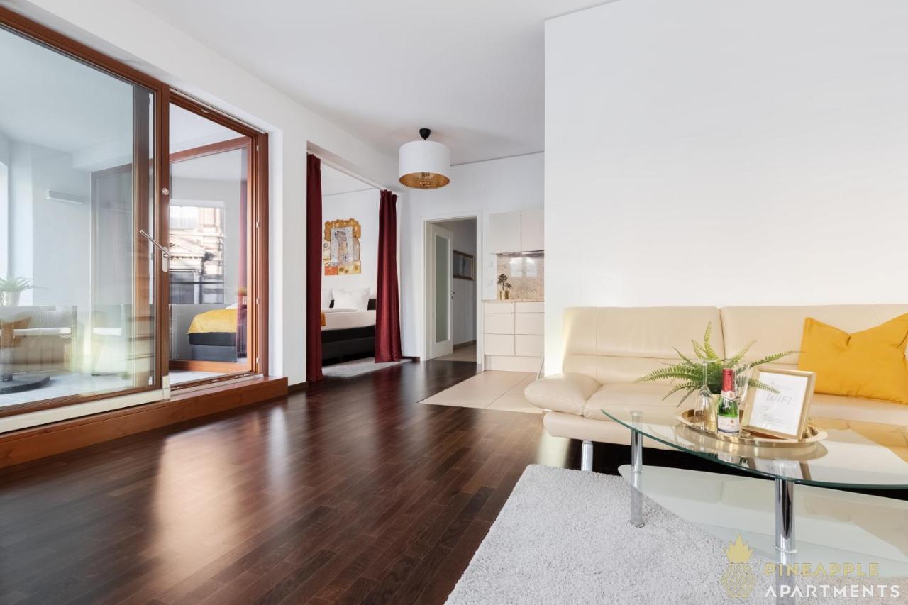 Pineapple Palais Am Neumarkt - 90 Qm - 1x Free Parking Apartament Drezno